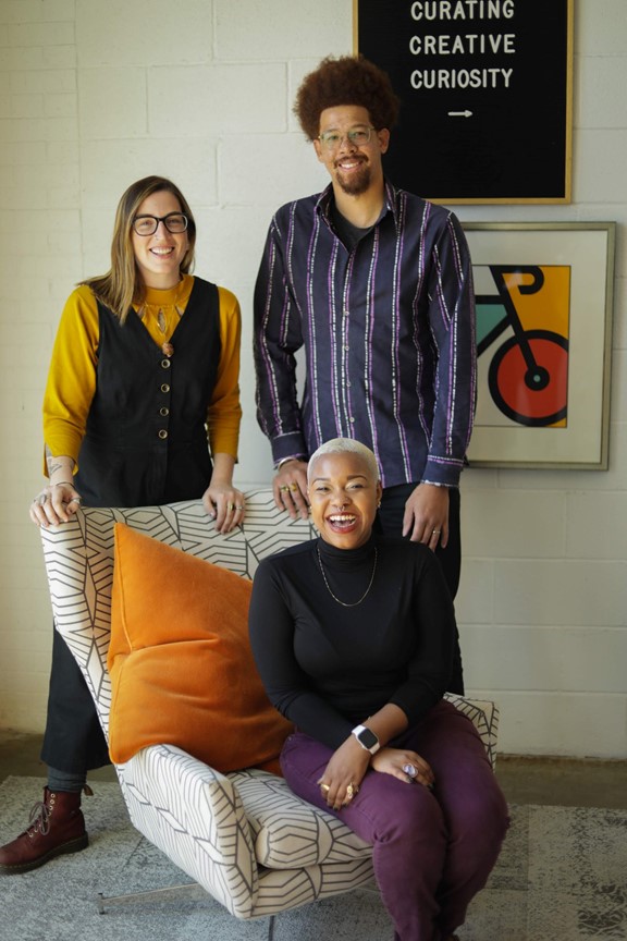 A photo of the original team of NObility. 